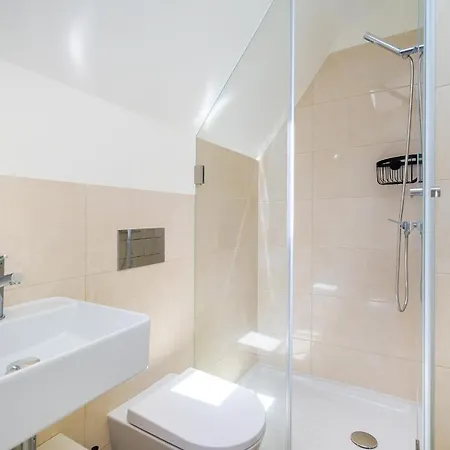 Intendente Modern Stays Location W/ac * Lisboa